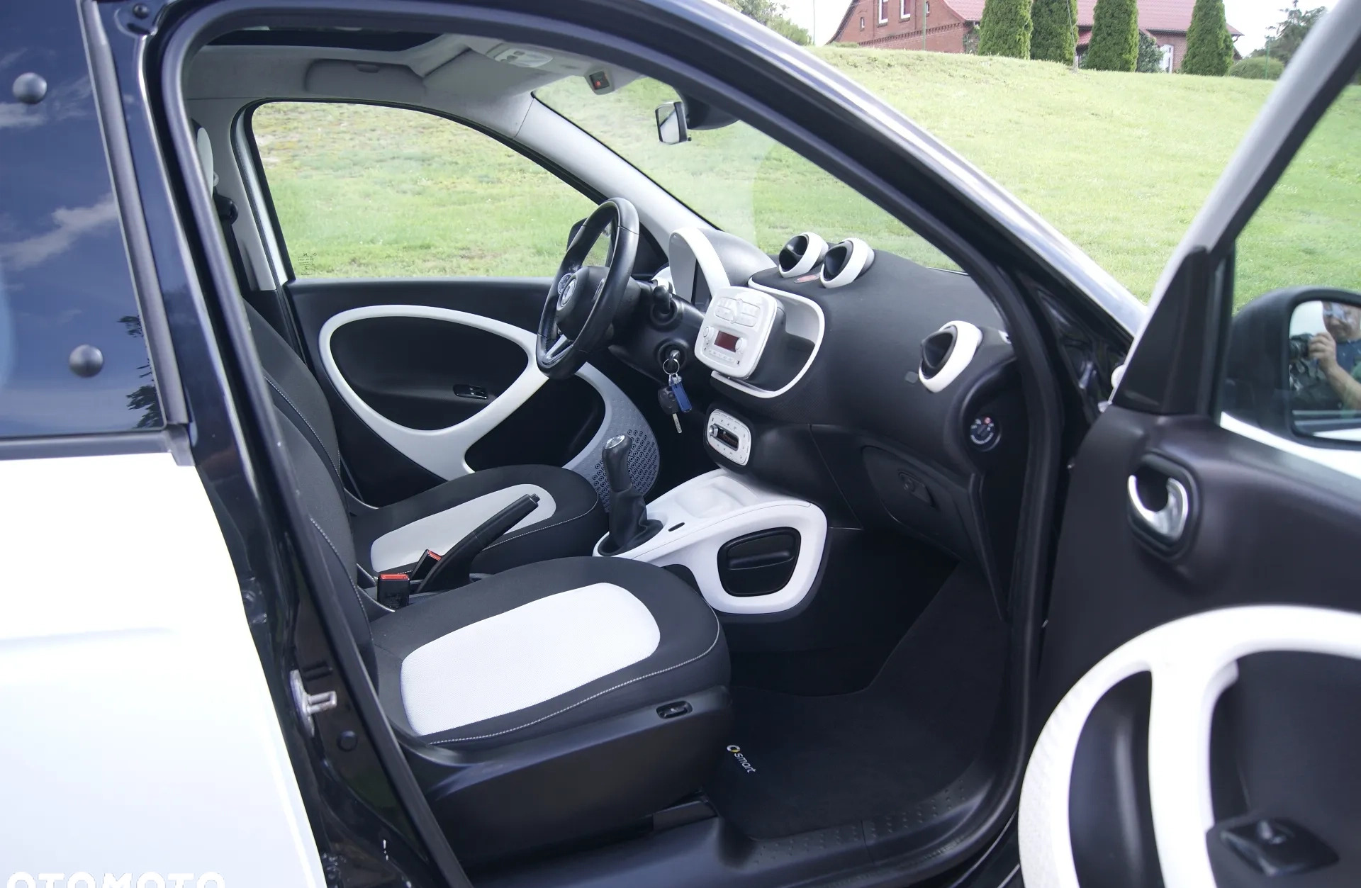 Smart Forfour cena 26000 przebieg: 175950, rok produkcji 2015 z Sierpc małe 191